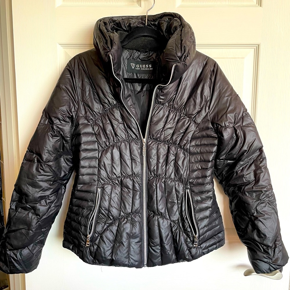 90s GUESS Puffer Jacket - Black - Size M